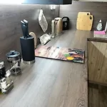 Nezarka A Privatni Wellness インドルジフーフ・フラデツ