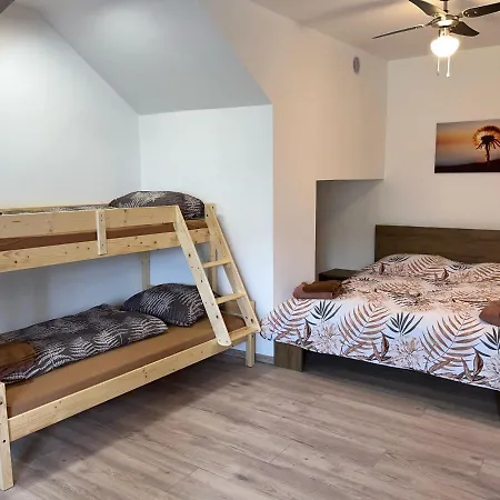 Nezarka A Privatni Wellness Lägenhet *