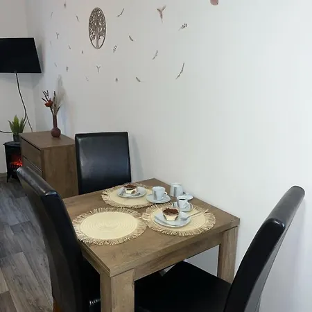 Nezarka A Privatni Wellness جينديتشوف هراديك