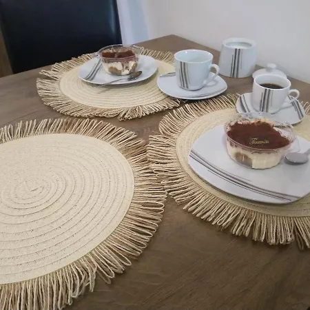 Nezarka A Privatni Wellness شقة