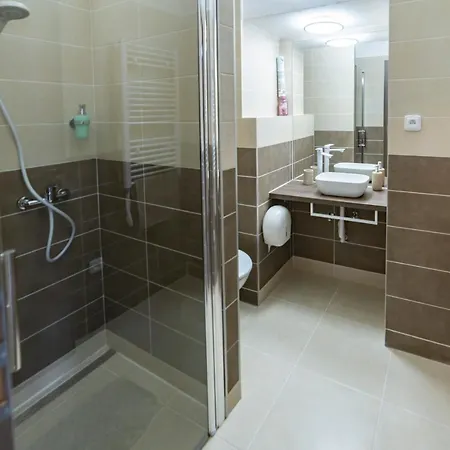 Nezarka A Privatni Wellness *