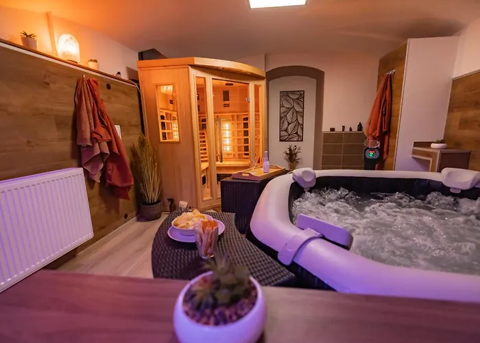 Nezarka A Privatni Wellness דירה *